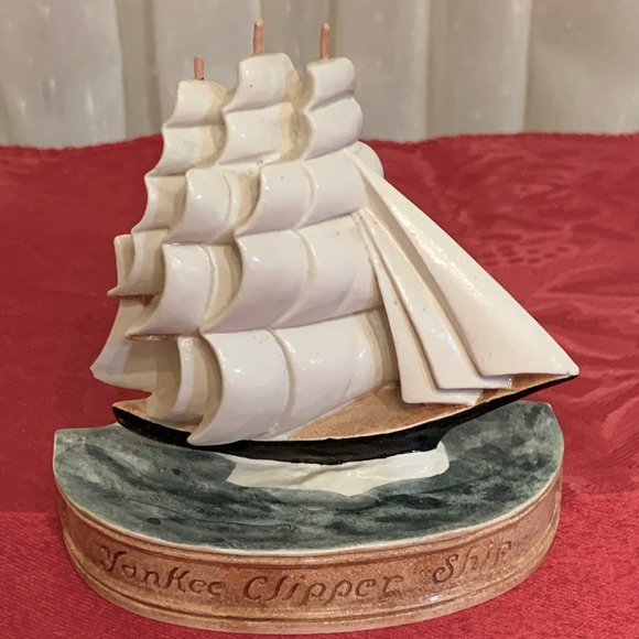 1954 Yankee Clipper Ship - P.W. Baston - Miniature - Picture 1 of 11